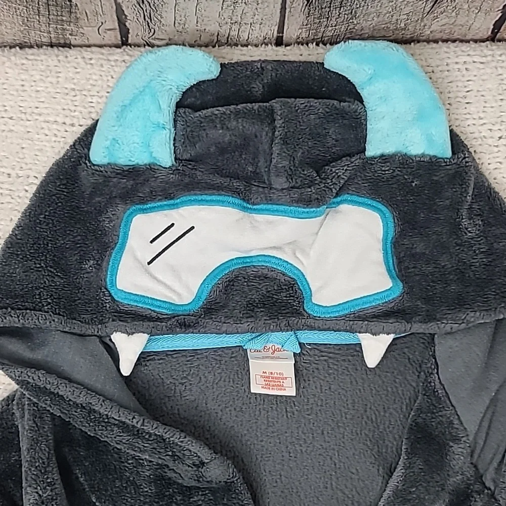 Cat & Jack Plush Cozy Sherpa Long Sleeve Hooded Monster Robe in Dark Gray/Blue
